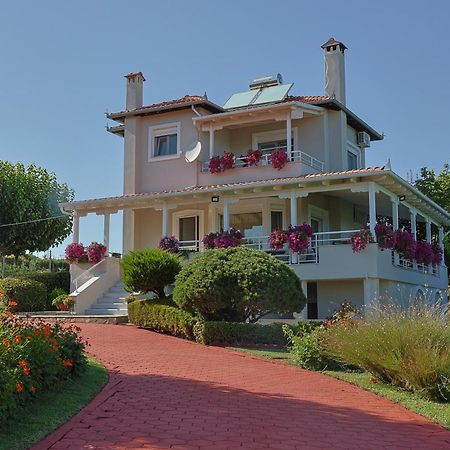 Tammy'S Garden House Villa เลปโตการายา ภายนอก รูปภาพ