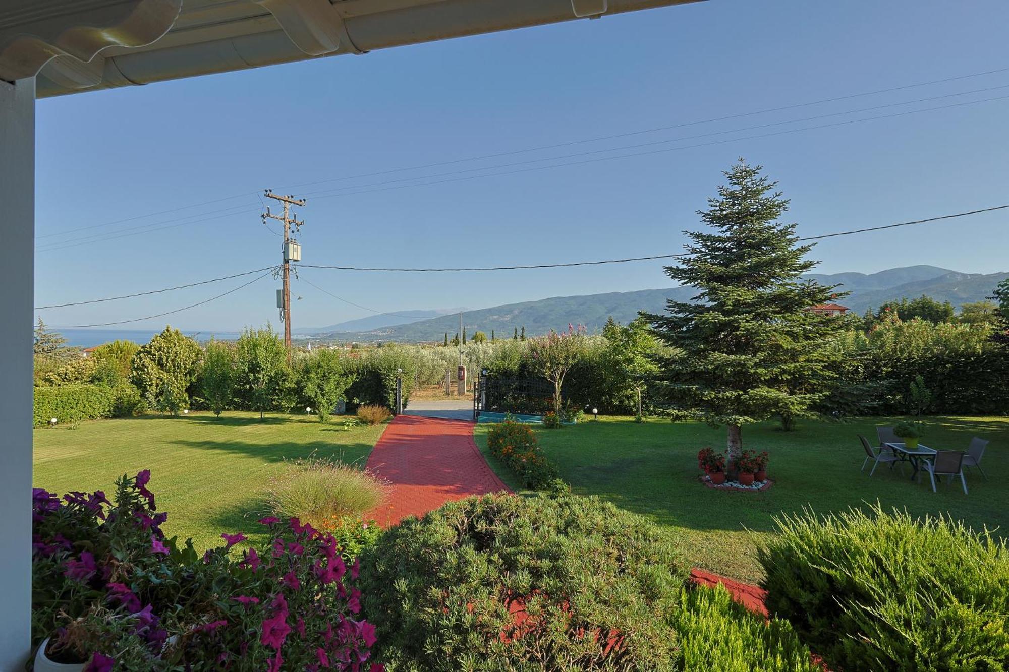 Tammy'S Garden House Villa เลปโตการายา ภายนอก รูปภาพ