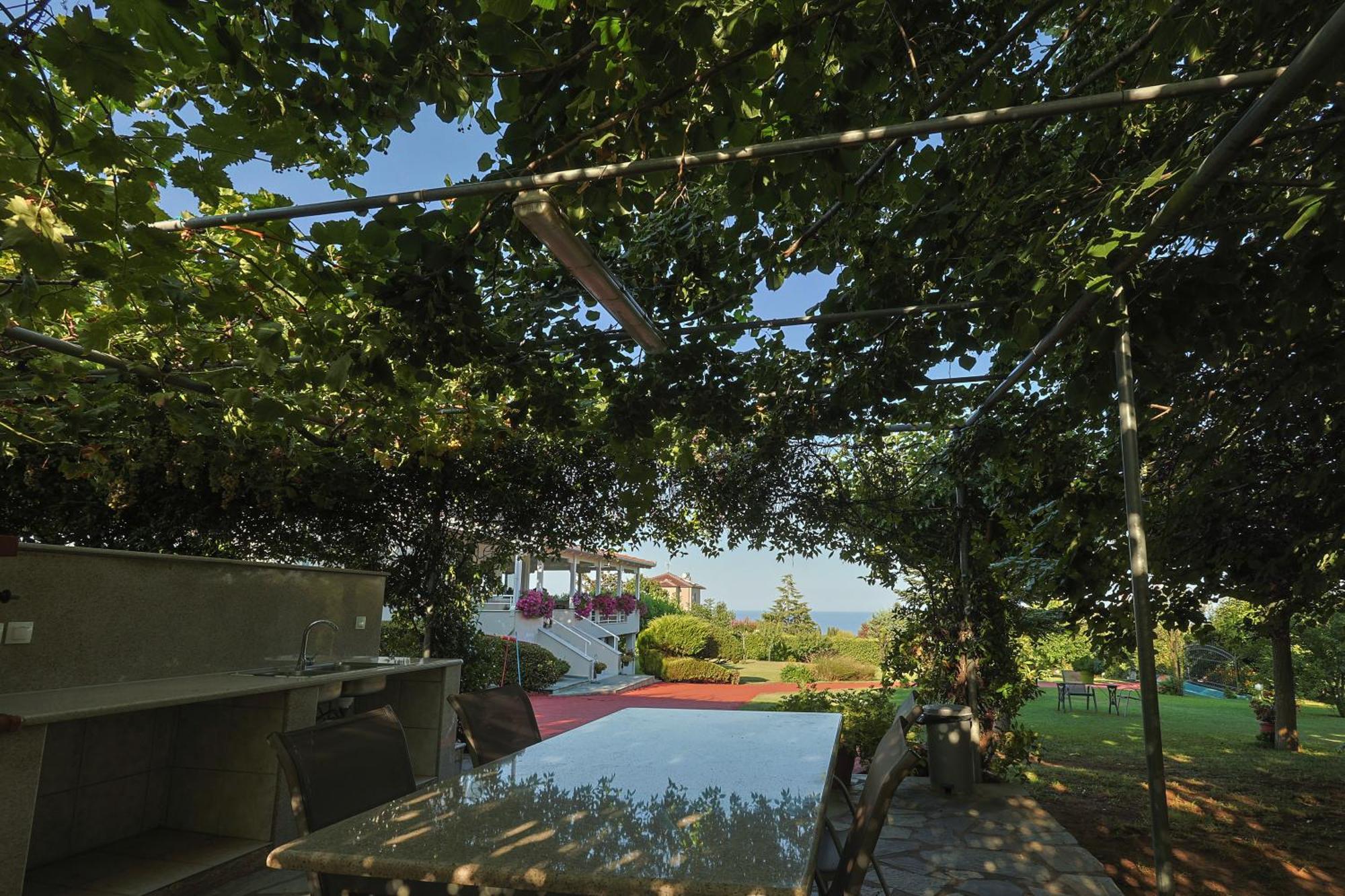 Tammy'S Garden House Villa เลปโตการายา ภายนอก รูปภาพ